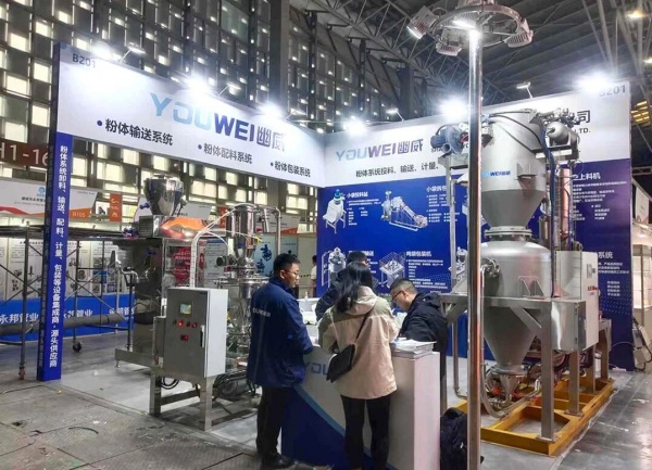 廣交會參展必看：綠色特裝vs標攤，選對讓你的訂單翻倍！